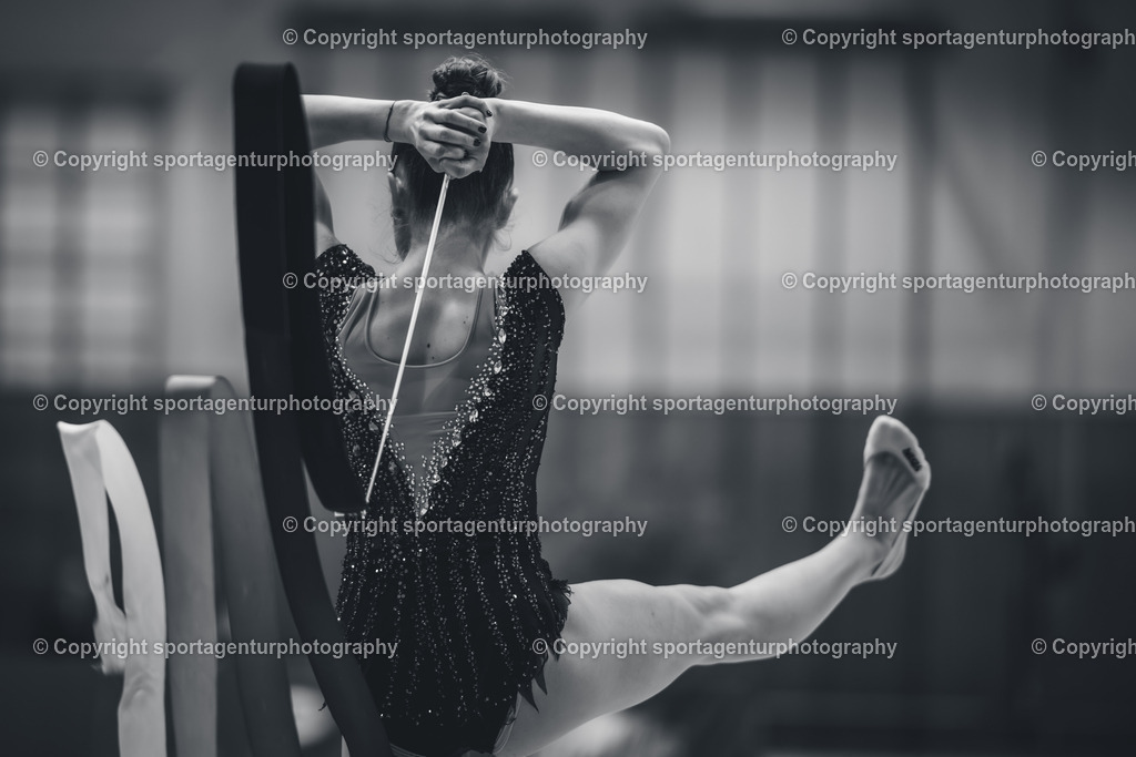 85B_7536 | HUN Berta Julia Nemeth Gymnastik International 2026 in der Sporthalle Schmiden in Fellbach (Deutschland).Foto: Klaus Gruber / sportagenturphotography - Realisiert mit Pictrs.com
