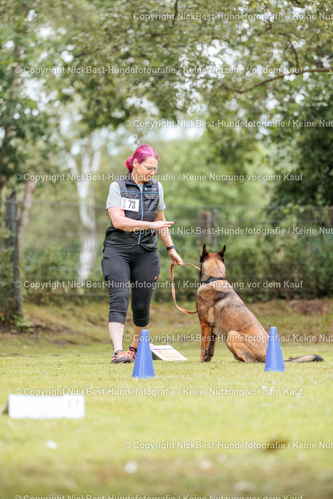 RO-Blumenthal-2026-Nickbest-Hundefotografie-2995 | Dein Hund! Dein Moment! Deine Erinnerungen! Hundefotografie in Bremen Blumenthal. Ich fange die besonderen Momente deines Vierbeiners ein – ob Indoor mit Blitzanlage oder in der freien Natur. Sicher dir dein Moment und dein Termin für eure Erinnerungen.