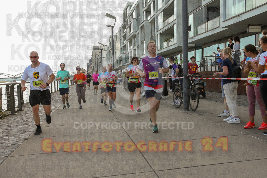 250920_1451_EX1_7909 | Sportfotografie im Rhein-Sieg Kreis, Köln, Bonn, NRW, Rheinland Pfalz, Hessen, etc. Unser Tätigkeitsfeld umfasst den Laufsport vom Volkslauf über den Marathon, Duathlon, Triathon bis zum Ultralauf wie Kölnpfad Ultra oder Schindertrail.
