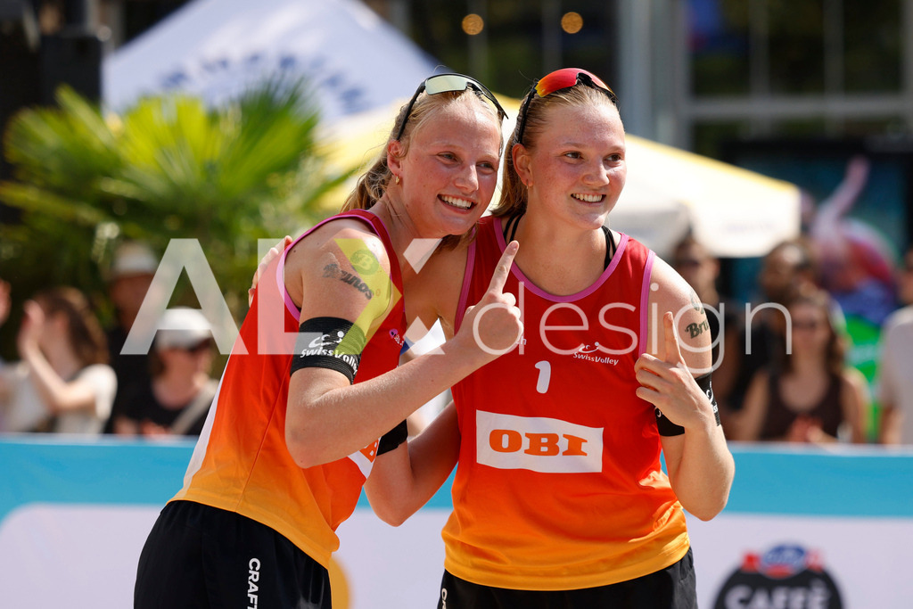 Obi BeachTour 2026 - Basel | BASEL, SWITZERLAND - JULY 19: MURIEL BOSSART (SUI) and LINDA ABBÜHL (SUI) during the Obi BeachTour 2026 match between BOSSART / ABBÜHL (SUI) and FLÜCKIGER / DEMIERRE (SUI) at Barfüsserplatz on July 19, 2026 in Basel, Switzerland. - Realisiert mit Pictrs.com