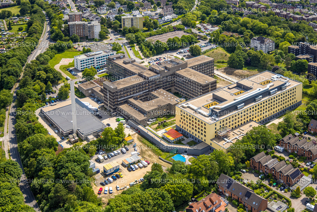 Velbert250601387 | Luftbild, HELIOS Klinikum Niederberg mit Baustelle und Neubau, Velbert, Ruhrgebiet, Nordrhein-Westfalen, Deutschland