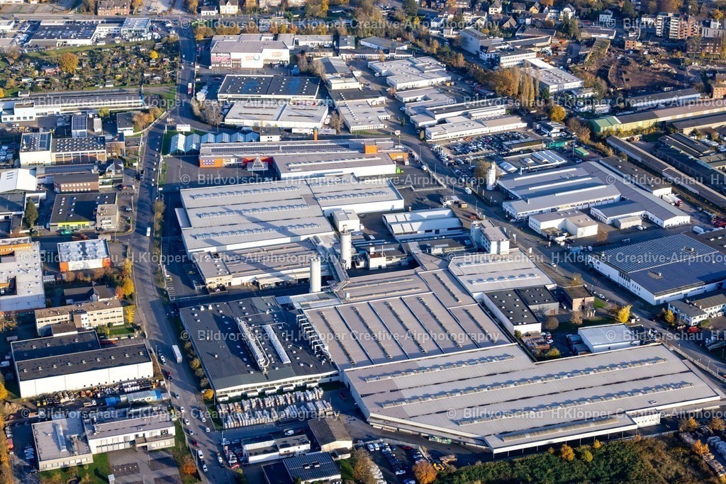 Luftbild Moers-5758 | Luftbildfotografie Gewerbegebiet und Firmenansiedlung an der Straße Am Schürmannshütt im Ortsteil Hülsdonk in Moers im Bundesland Nordrhein-Westfalen, Deutschland. - Realized with Pictrs.com