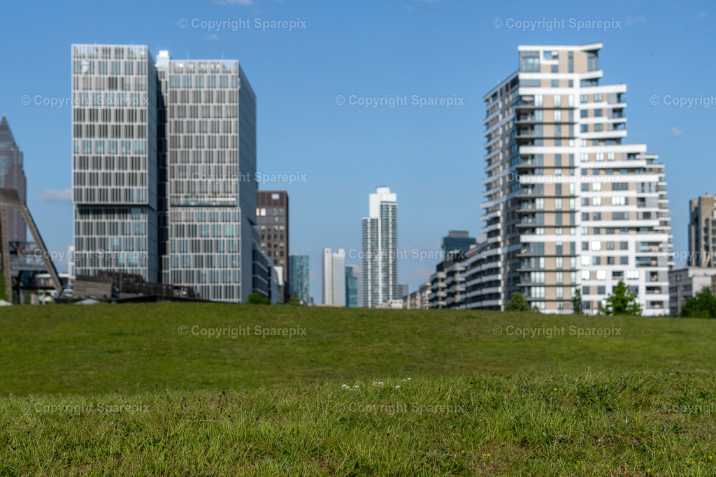 CRO_Frankfurt_Skyline_Bokeh42 | sparepix - Realisiert mit Pictrs.com