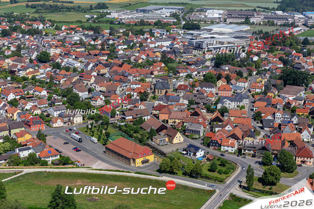 Die Luftbildaufnahme Michelau -  wurde 2020 mittels Flugzeug (keine Drohne) erstellt. Perfekte Schärfe und Druck- Ergebnisse- Garantiert!