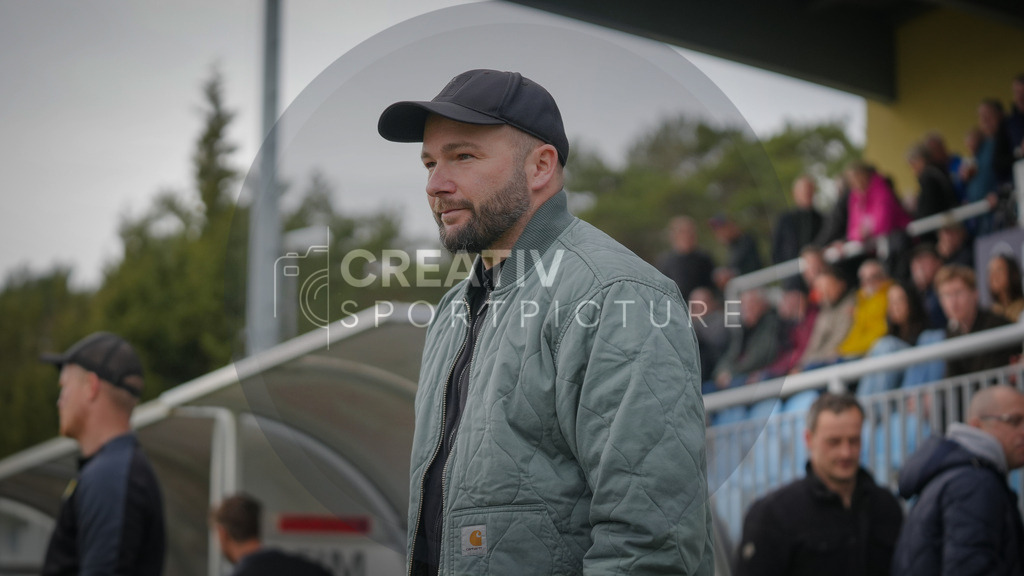 Fußball, Herren, Saison 2025/2026, Regionalliga Nordost, 26. Spieltag, FSV 63 Luckenwalde vs. Greifswalder FC, Samstag 14.03.2026, Werner-Seelenbinder-Stadion Luckenwalde, | Fußball, Herren, Saison 2025/2026, Regionalliga Nordost, 26. Spieltag, FSV 63 Luckenwalde vs. Greifswalder FC, Samstag 14.03.2026, Werner-Seelenbinder-Stadion Luckenwalde, Im Bild: Michael Braune (Luckenwalde) - Realisiert mit Pictrs.com