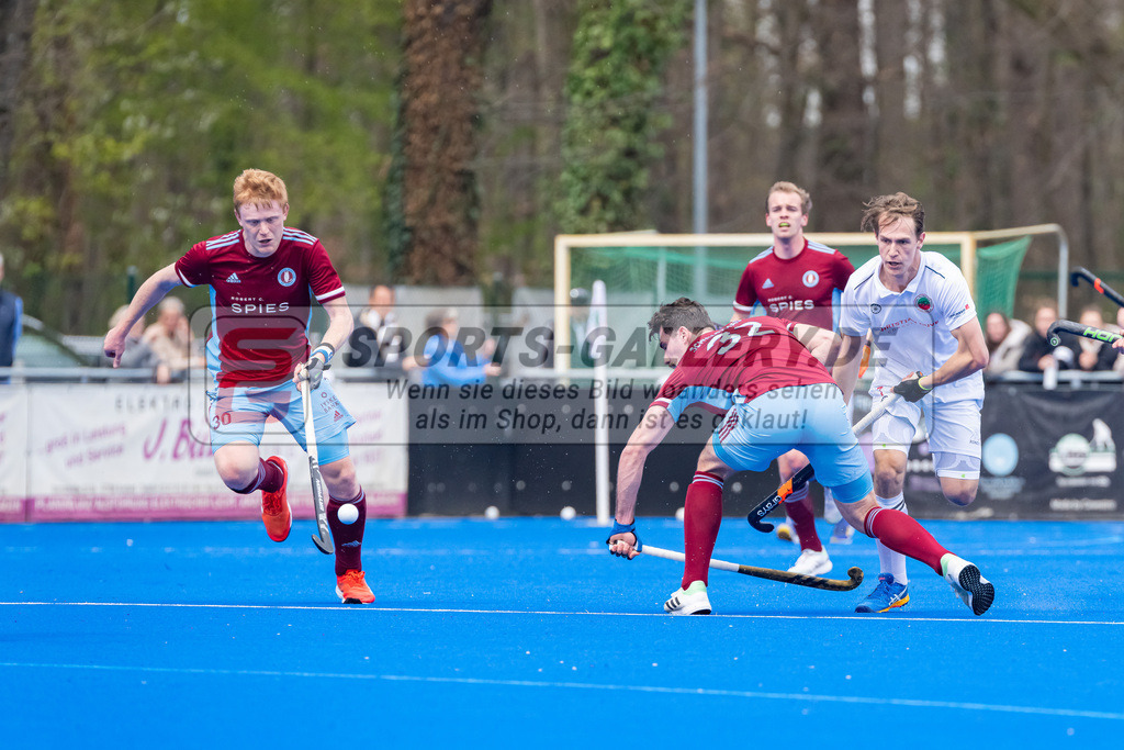 HK_20230415_106887 | 1. Bundesliga Herren Crefelder HTC - UHC Hamburg am 14.4.2023 Crefelder HTC, Krefeld , #U30 , Schwarzhaupt Benedikt ( UHC Hamburg #32 ) , Linus Michler ( Crefelder HTC #7 )