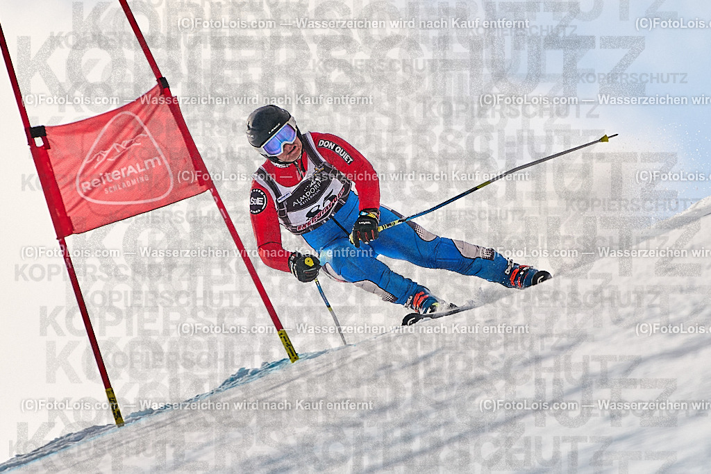 _ALP1782_MASTERS-WM_Reiteralm_A-GS_Langmaier Jiri | FISWORLD CHAMPIONSHIPSMASTERS ALPINE SKIING, 23. – 28. MÄRZ 2026 - REITERALM | STMK | AUT.   Veranstaltet vom Masters-Referat des Deutschen Skiverbandes (DSV). Durchführende Organisation: WSV Pichl-Reiteralm, unterstütutzt von den Bergbahnen REITERALM bei Schladming und SKI AUSTRIA.                            Disziplinen:  Super-G, GiantSlalom, Slalom.                                                 Kategorien:  A (Herrn 30-59 Jahre), B (Herrn ab 60 Jahre), C (Damen 30-59 Jahre), D (Damen ab 60 Jahre).                Rennstrecken:   Gasselhöhe und Muldenliftpiste auf der Reiteralm.