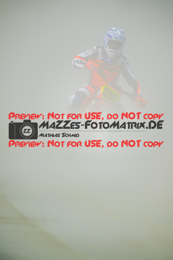 MaZZes_Fotomatrix_20250502_6007705_7037 | S1