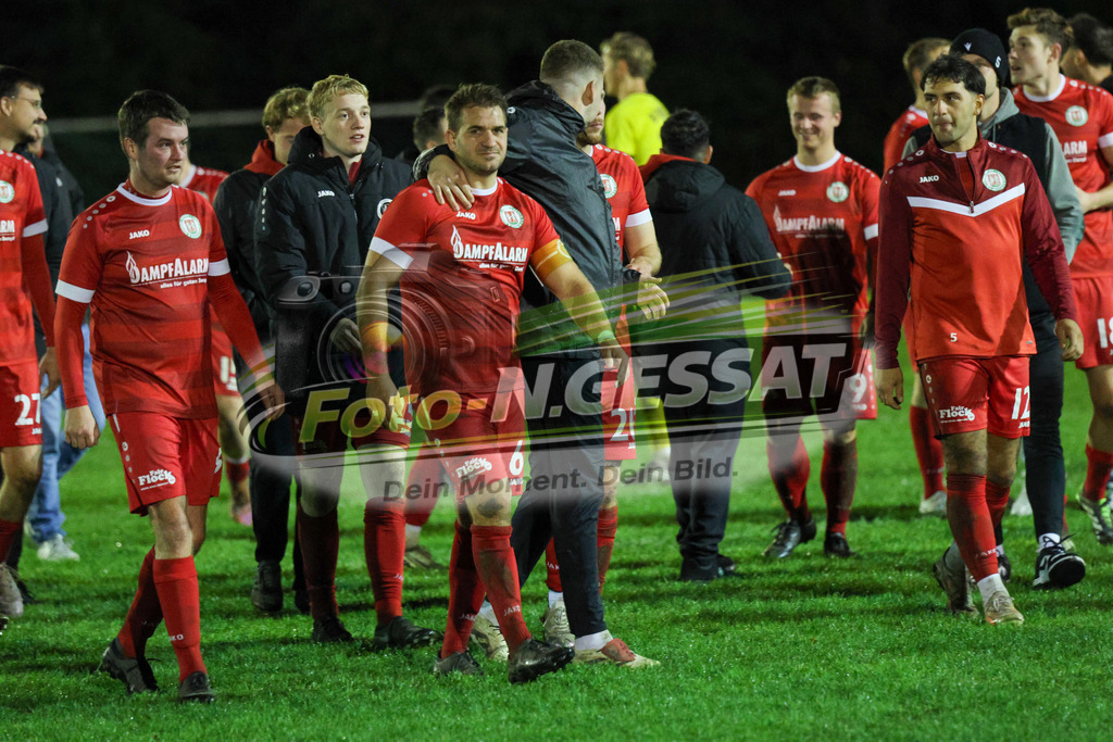 Bünder SV - VfL Mennighüffen | Auf dem Bild zu sehen: rot Bünder SV: Patrick Nobbe Bünder SV, VfL Mennighüffen, Saison 26/27, Kreispokal, Viertelfinale, Bünde, Deutschland - Realisiert mit Pictrs.com