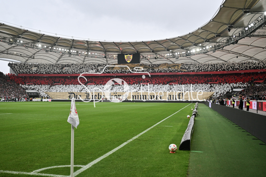 VfB Stuttgart - Hamburger SV | STUTTGART, GERMANY - 12. APRIL: Fans from Stuttgart with a great Choreographie before the Bundesliga Match between VfB Stuttgart vs. Hamburger SV on Matchday 29 at MHP Arena / DFL REGULATIONS PROHIBIT ANY USE OF PHOTOGRAPHS AS IMAGE SEQUENCES AND/OR QUASI-VIDEO