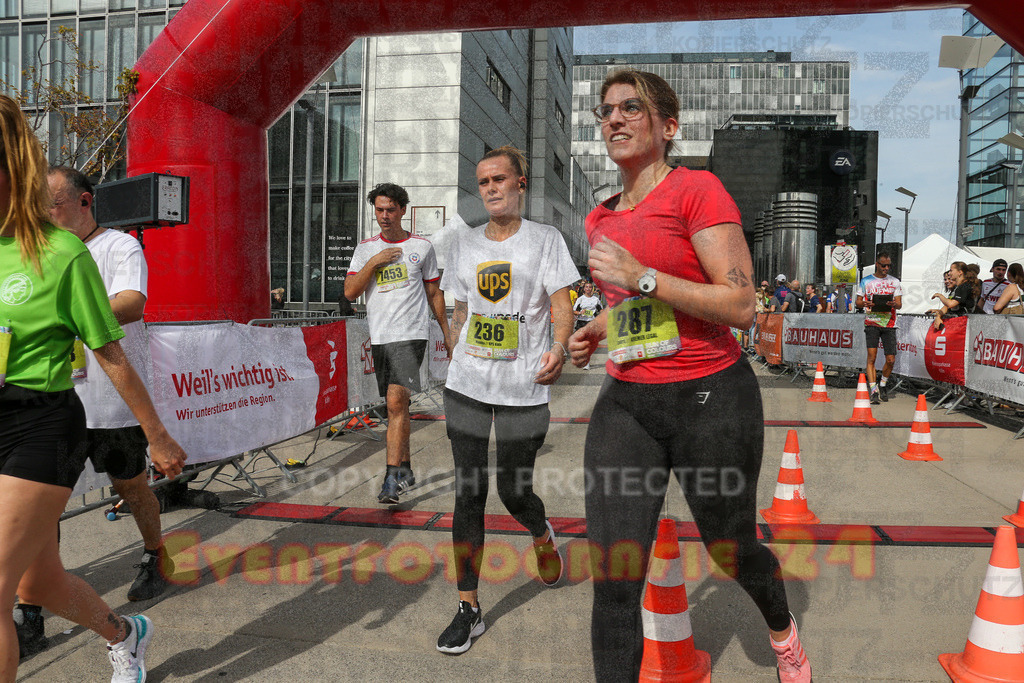 250920_1333_EX1_5485 | Sportfotografie im Rhein-Sieg Kreis, Köln, Bonn, NRW, Rheinland Pfalz, Hessen, etc. Unser Tätigkeitsfeld umfasst den Laufsport vom Volkslauf über den Marathon, Duathlon, Triathon bis zum Ultralauf wie Kölnpfad Ultra oder Schindertrail.