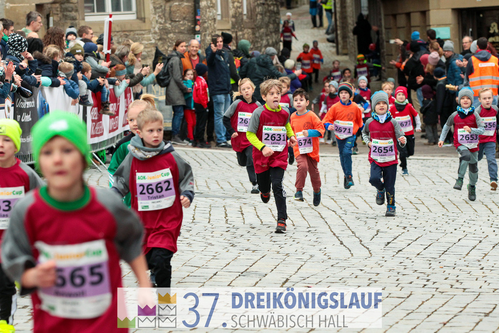 AOK JuniorCup 400m | 3Koenigslauf 2023 - Realisiert mit Pictrs.com