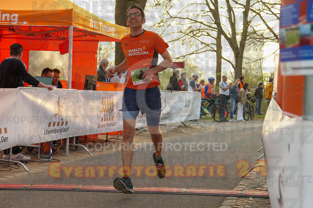 250328_1800_EX1_6349 | Sportfotografie im Rhein-Sieg Kreis, Köln, Bonn, NRW, Rheinland Pfalz, Hessen, etc. Unser Tätigkeitsfeld umfasst den Laufsport vom Volkslauf über den Marathon, Duathlon, Triathon bis zum Ultralauf wie Kölnpfad Ultra oder Schindertrail.