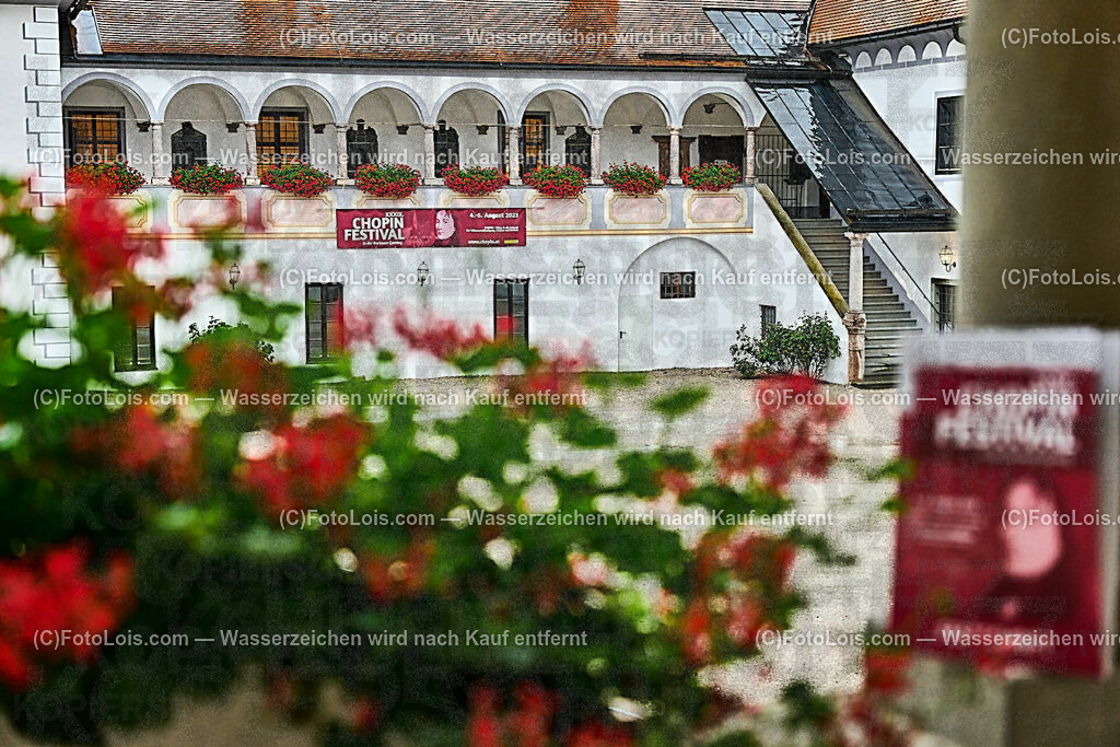 ALP1367_XXXIX-Chopin-Festival_Kartause Praelatenhof | (C)FotoLois.com, Alois Spandl, XXXIX. internationales CHOPIN-Festival in der Kartause Gaming, NOCTURNO - nächtliches Konzert bei Kerzenlicht, Sa 5. August 2023.