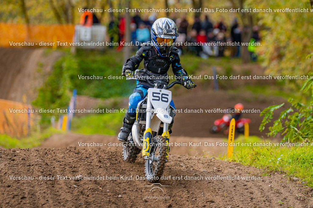 10_25_MCBernauerSchleife-6973 | Sportfotografin aus Berlin-Brandenburg mit Fokus auf Motocross. Ich halte deine sportliche Leistung und echte Emotionen auf und neben der Strecke professionell fest. Entdecke die Fotos von deinem Rennen und bestelle sie direkt hier im Shop.