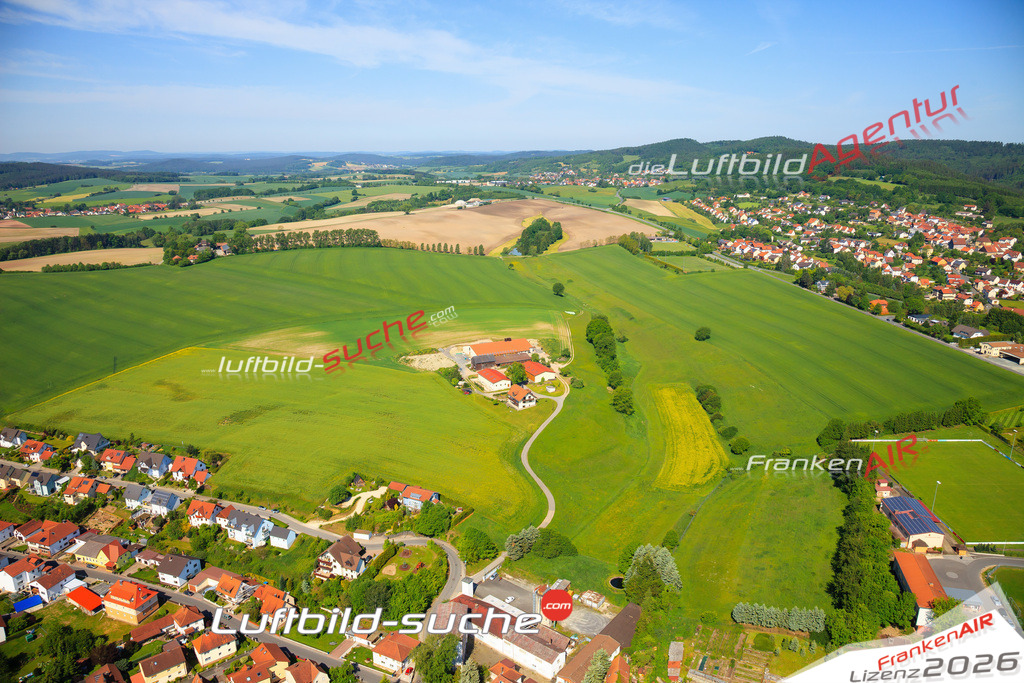 Die Luftaufnahme der Stadt Küps wurde vom UL-Flugzeug heraus erstellt ( keine Drohne )- hohe Auflösung für beste Qualität