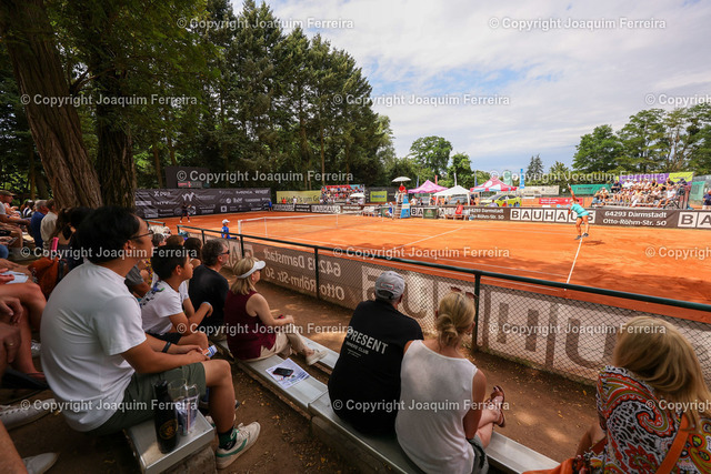 2024.07.20TennisFinaleDa_0020 Kopie | Darmstadt am 21. Juli 2024 xJFAx  48. Internationalen Damen-Tennisturnier des TCB 2000 Darmstadt Finale Angela FITA BOLUDA (ESP) vs Victoria MBOKO (CAN) Bild: v. li. Übersicht, Center Court - Realisiert mit Pictrs.com