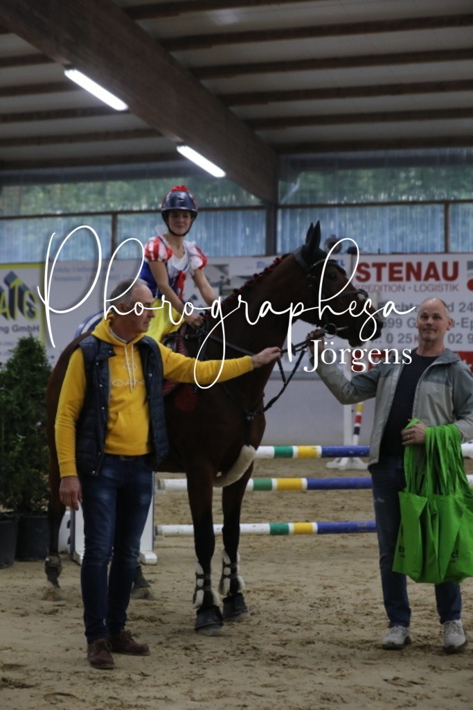 IMG_2011 | photographesa-joergens - Realisiert mit Pictrs.com