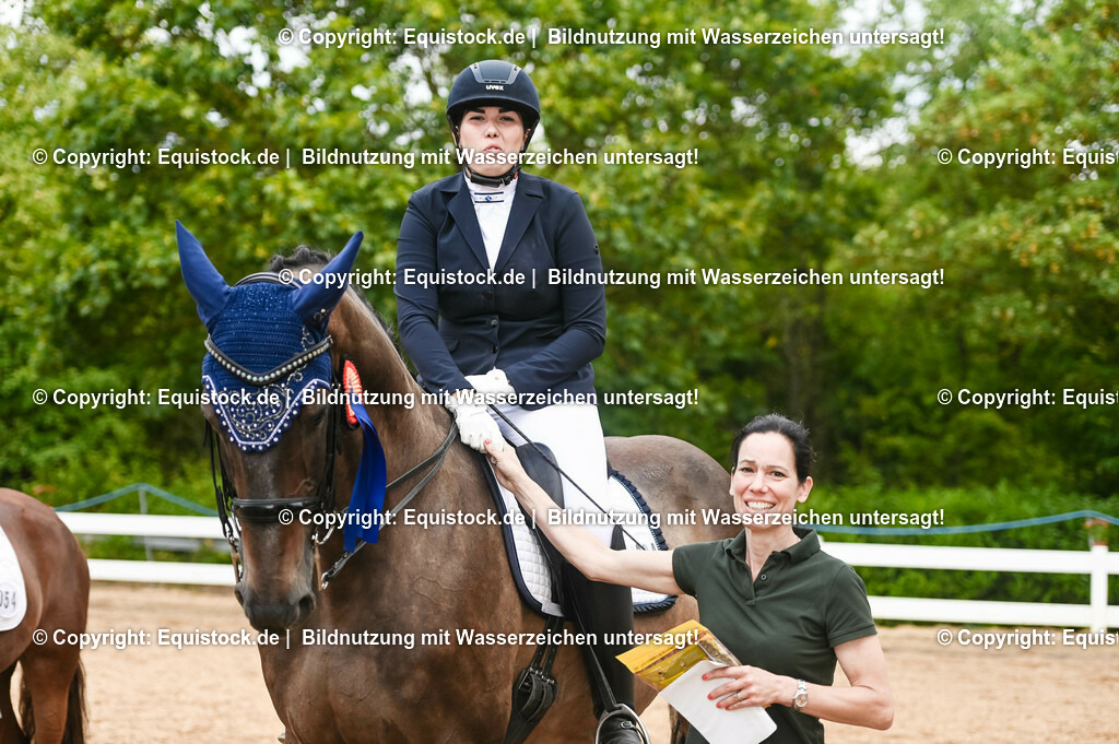 20230716_01_Dressurprüfung Kl.M_0665 | equistock