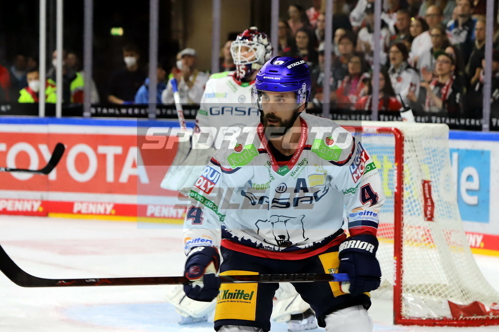 Morgan Ellis - EBB | Morgan Ellis - EBB - Realisiert mit Pictrs.com