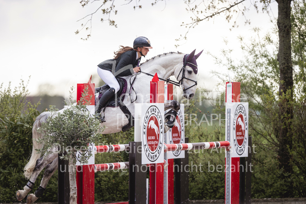 240424_Lemwerder_Stil-M-169 | Deine schönsten Turniermomente als professionelle Fotos! Entdecke hochwertige Pferdesport-Fotografie im Online-Shop. Jetzt Fotos finden & bestellen!