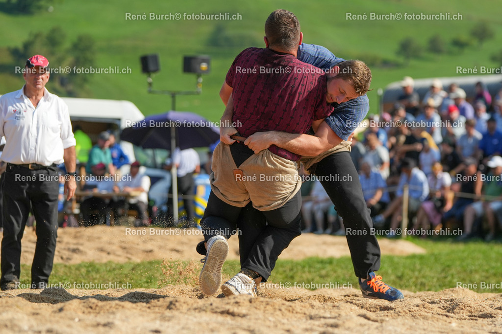 RB_09337 | René Burch leidenschaftlicher Fotograf aus Kerns in Obwalden.  Hier finden sie Sport, Landschaft und Natur Fotografie.
 - Realisiert mit Pictrs.com