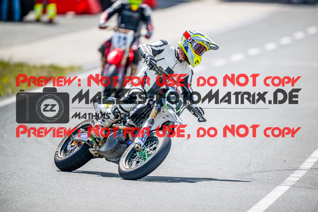 MaZZes_FotoMatrix_230506_5185 | S4