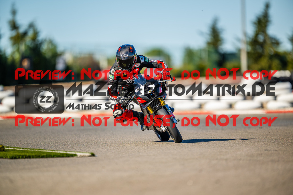 MaZZes_Fotomatrix_20260107_6007705_3885 | Fotograf Mathias Schmid
Sportfotograf,
Eventfotograf,
Hochzeitsfotograf,
Portraitfotograf