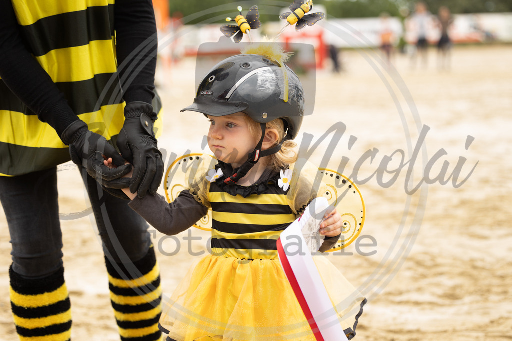 994A9737 | sabrinanicolaifotografie - Realisiert mit Pictrs.com