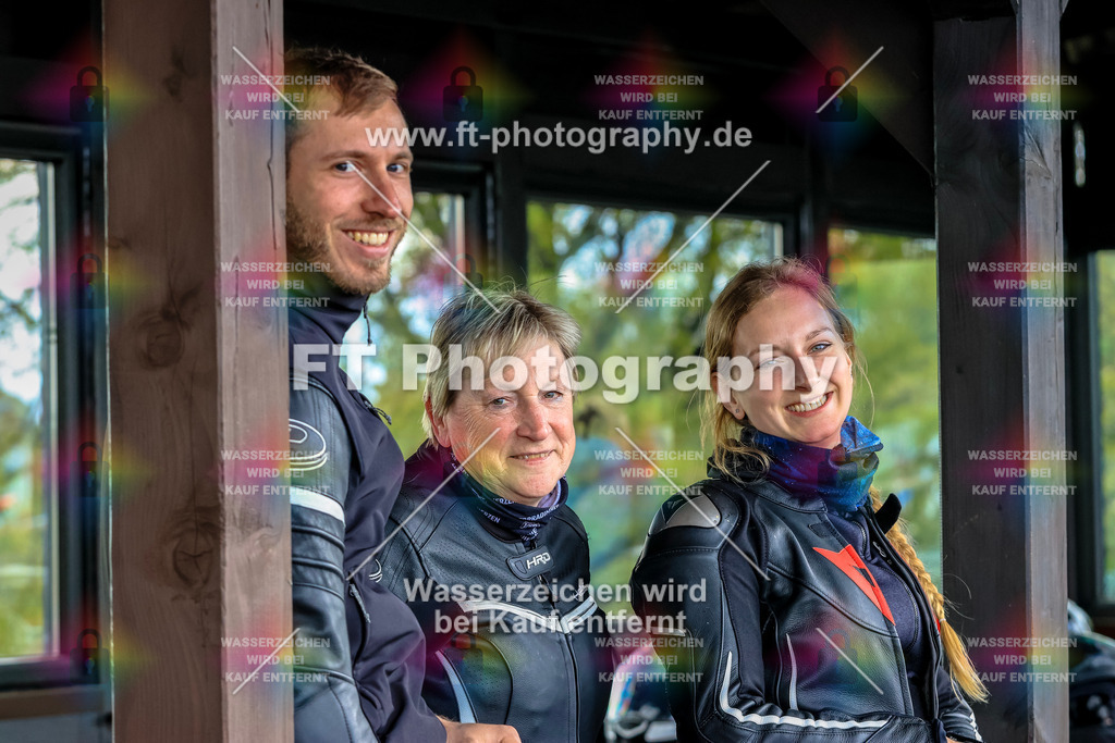 _OTO3571 | Hier findet Ihr Bilder von Touristenfahrten auf der Nürburgring Nordschleife oder von anderen Veranstaltungen die ich besucht habe. Viel Spass beim Durch Schauen 