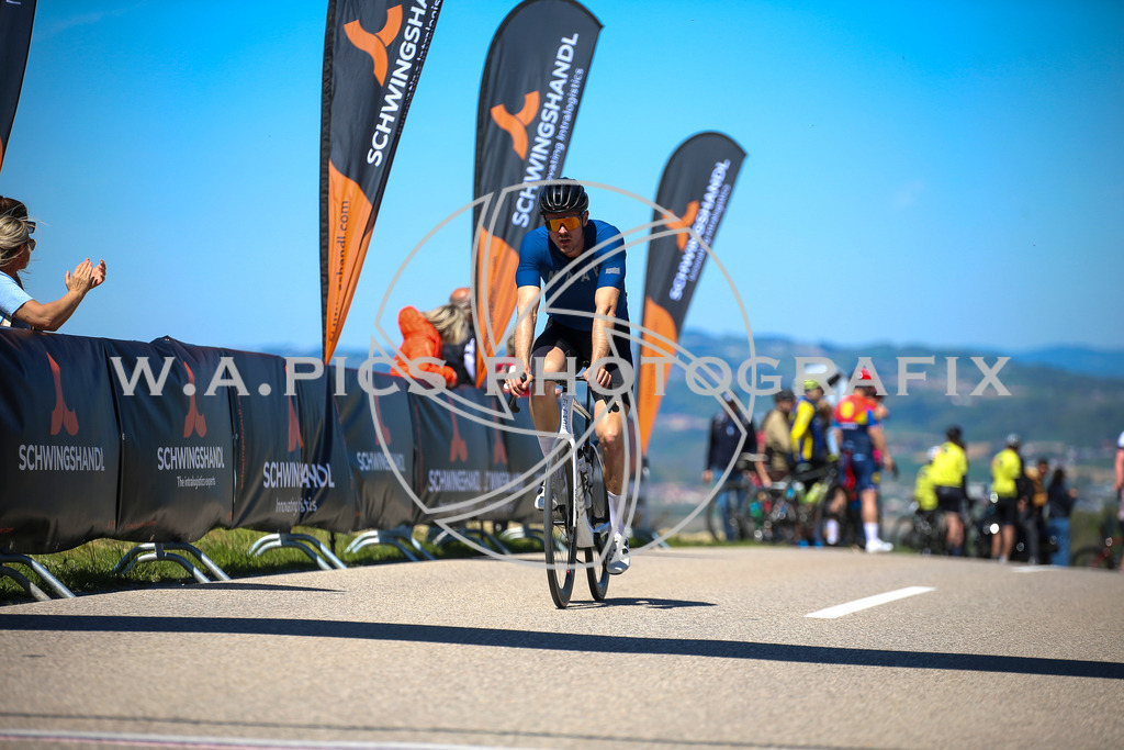 ..... | Wels, 23.04.2026, Kirschblüten Radrennen 2026 , Image shows: Photo: Wapics / Willdoner Andreas