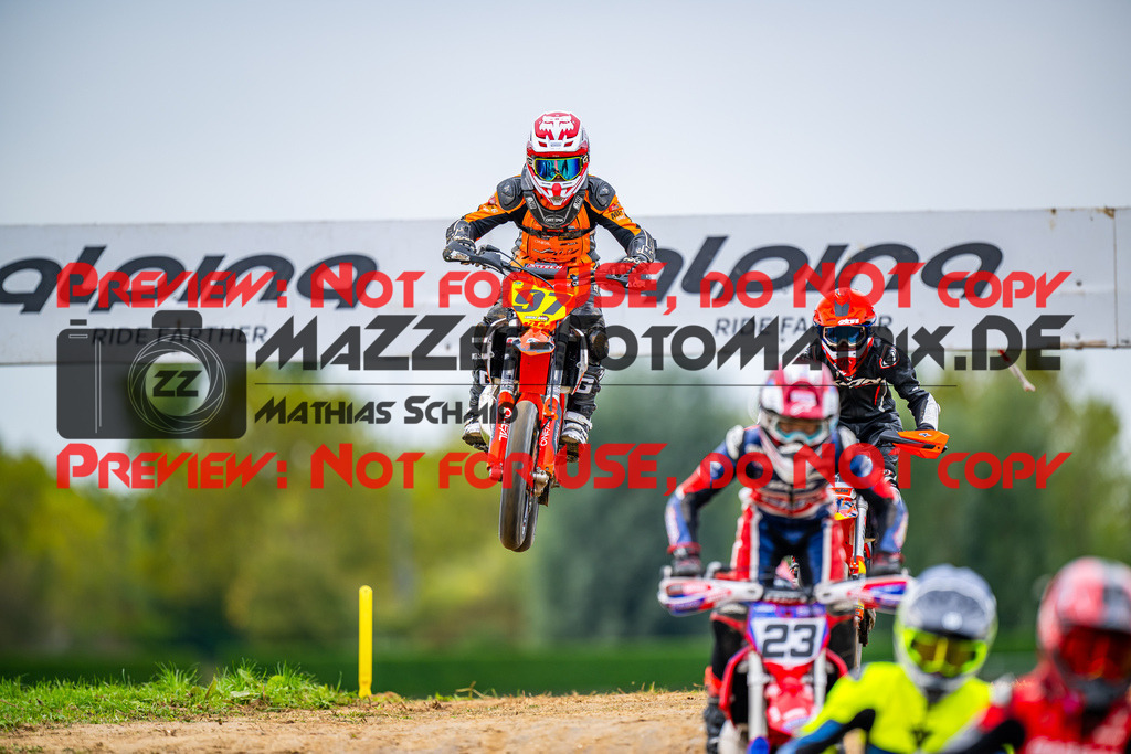 MaZZes_Fotomatrix_20240929_6007705_8215 | S4