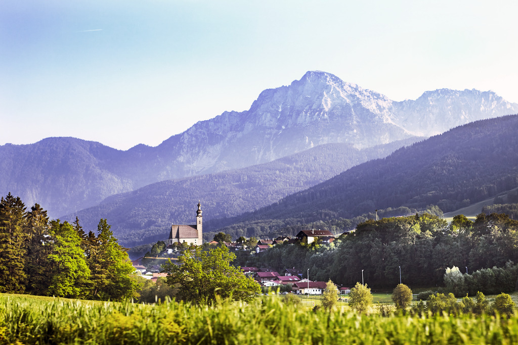 Bayern_Berchtesgadenerland_Idylle_6161 | Beegebilder online. 
BIldarchiv von Beege Fotodesign mit ausgewählten Werken, die sich besonders gut für die Dekoration Ihrer Räume oder Wände eignen. 
