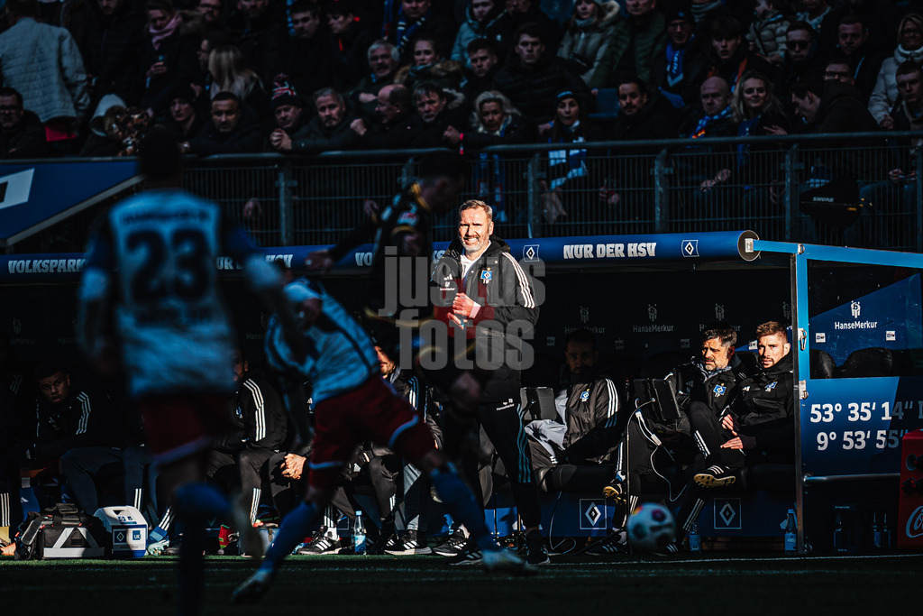 Fußball | Männer | Saison 2023/2024 | 2. Fußball-Bundesliga | 19. Spieltag | Hamburger SV vs. Karlsruher SC | 28.01.2024 | Trainer Tim Walter (HSV)