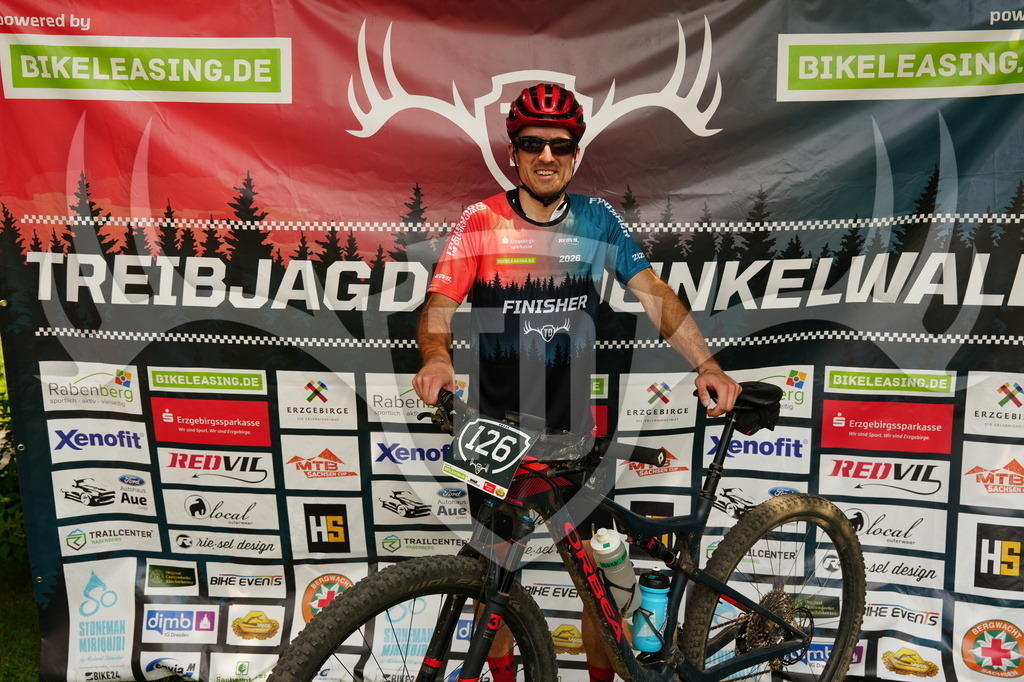 FC605742 | Fotogalerie der Treibjagd im Dunkelwald - Dein MTB Etappenrennen im Erzgebirge - Realisiert mit Pictrs.com
