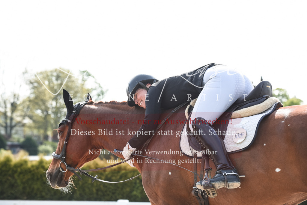 20230518_JK-Röhrsdorf-09-1318 | Pferde- und Turnierfotografie in Westsachsen. Pferdeportraits, Auftragszeichnungen und intuitive Kunst.