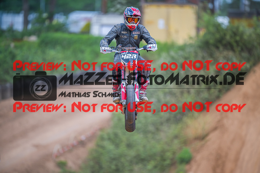 MaZZes_FotoMatrix_220528_6756 | Fotograf Mathias Schmid
Sportfotograf,
Eventfotograf,
Hochzeitsfotograf,
Portraitfotograf