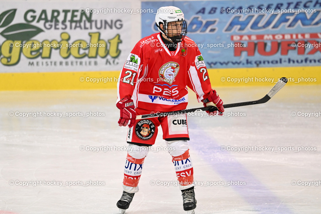 ESC Steindorf vs. ESV Ferlach | #21 Felsberger Andreas ESV Ferlach, ESC Steindorf vs. ESV Ferlach, ESC Steindorf vs. ESV Ferlach am 19.10.2024 in Steindorf (Ossiachersee Halle), Austria, (Photo by Bernd Stefan)