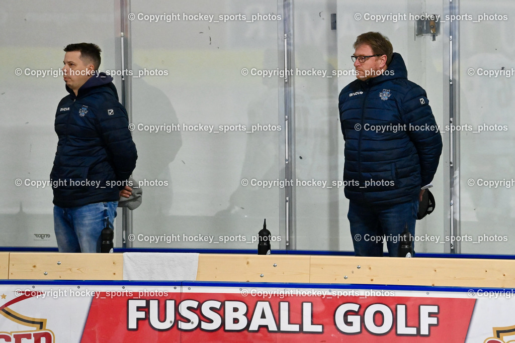 ESC Steindorf vs. EHC Althofen 22.2.2023 | Spielerbank ESC Steindorf, Assistentcoach ESC Steindorf MAYER Michael, Headcoach ESC Steindorf MOSER Robert