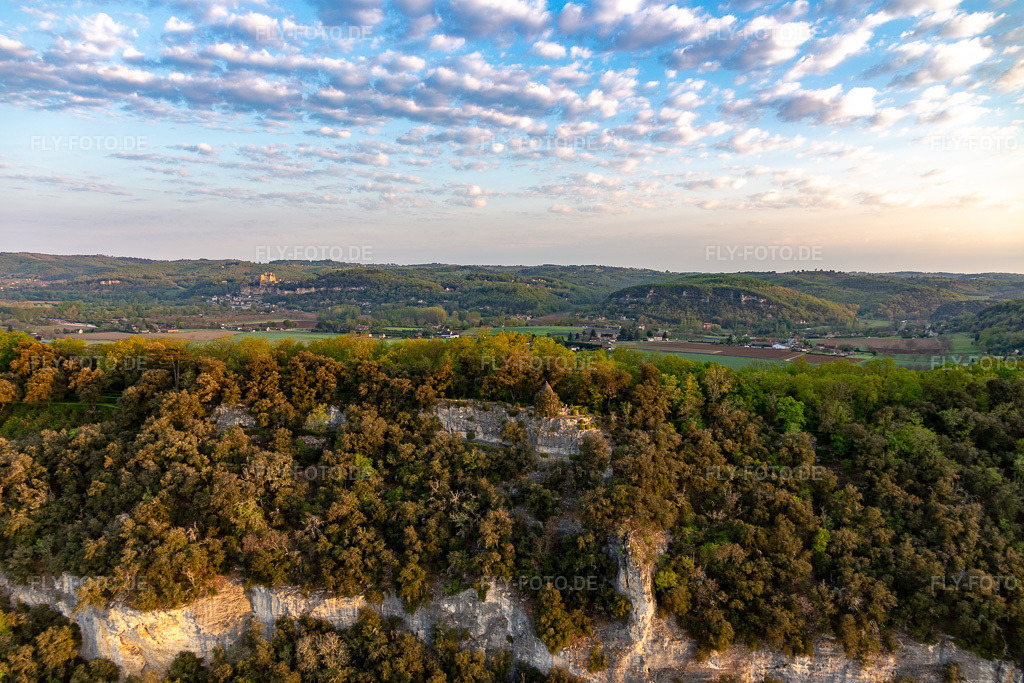 Luftbild: Jardins des Marqueyssac in Vézac im Bundesland Dordogne in Frankreich. Foto: IMG_113679.jpg vom 20.04.2019 durch Werner Riehm/FLY-FOTO.de