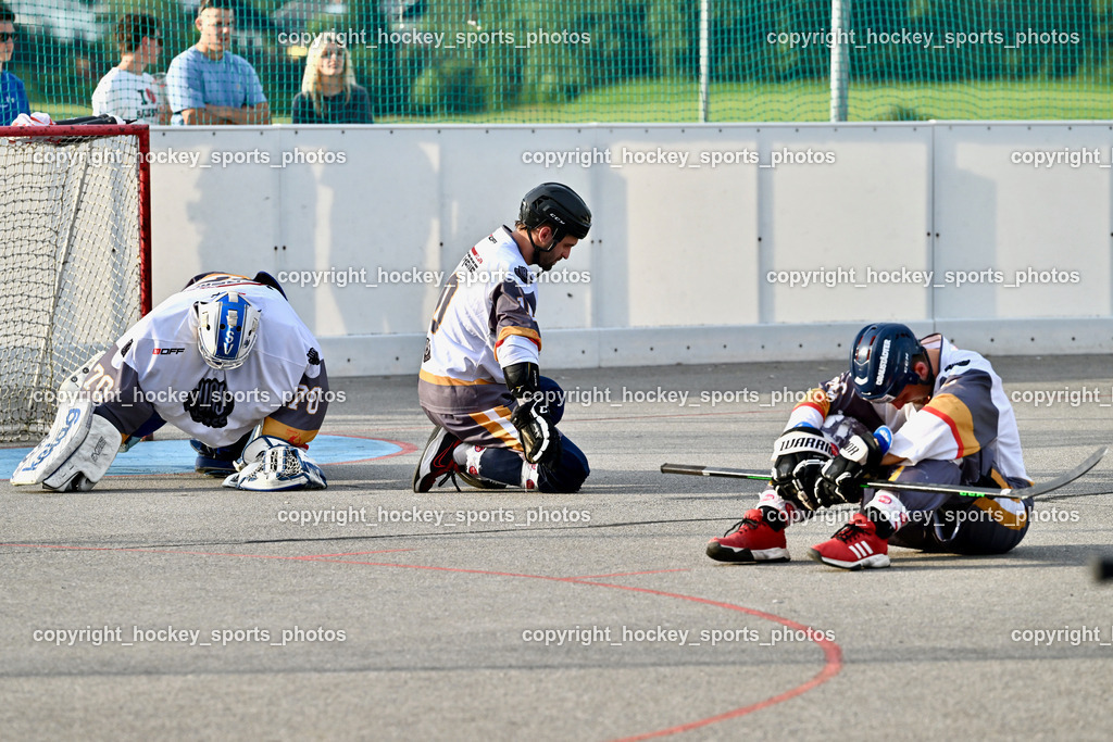 VAS Ballhockey vs. HSC Eagles Poggersdorf | VAS Ballhockey Mannschaft, Niedergeschlagen, #70 Moser Lukas, VAS Ballhockey vs. HSC Eagles Poggersdorf, VAS Ballhockey vs. HSC Eagles Poggersdorf am 14.07.2024 in Villach (Alpen Arena ), Austria, (Photo by Bernd Stefan)