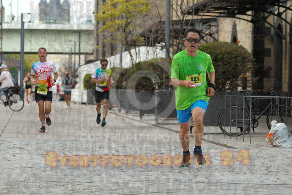 250920_1516_EV4_8335 | Sportfotografie im Rhein-Sieg Kreis, Köln, Bonn, NRW, Rheinland Pfalz, Hessen, etc. Unser Tätigkeitsfeld umfasst den Laufsport vom Volkslauf über den Marathon, Duathlon, Triathon bis zum Ultralauf wie Kölnpfad Ultra oder Schindertrail.