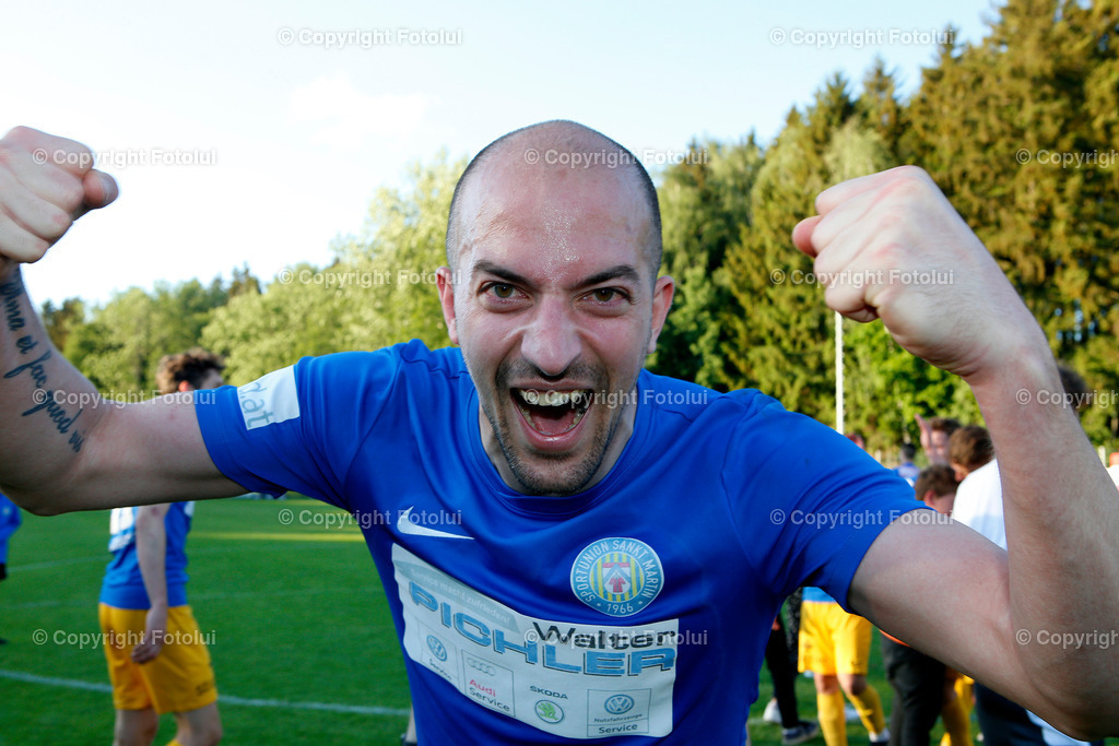 A_LUI-260522_34 | SPORT,FUSSBALL TRANSDANUBIA CUP FINALE 26.05.2022 ST.MARTIN/MK.-ASKOE OEDT IM BILD: FLORIAN KRENNMAYR(ST.MARTIN) JUBELT UEBER DEN SIEG FOTO:FOTOLUI/OOEFV