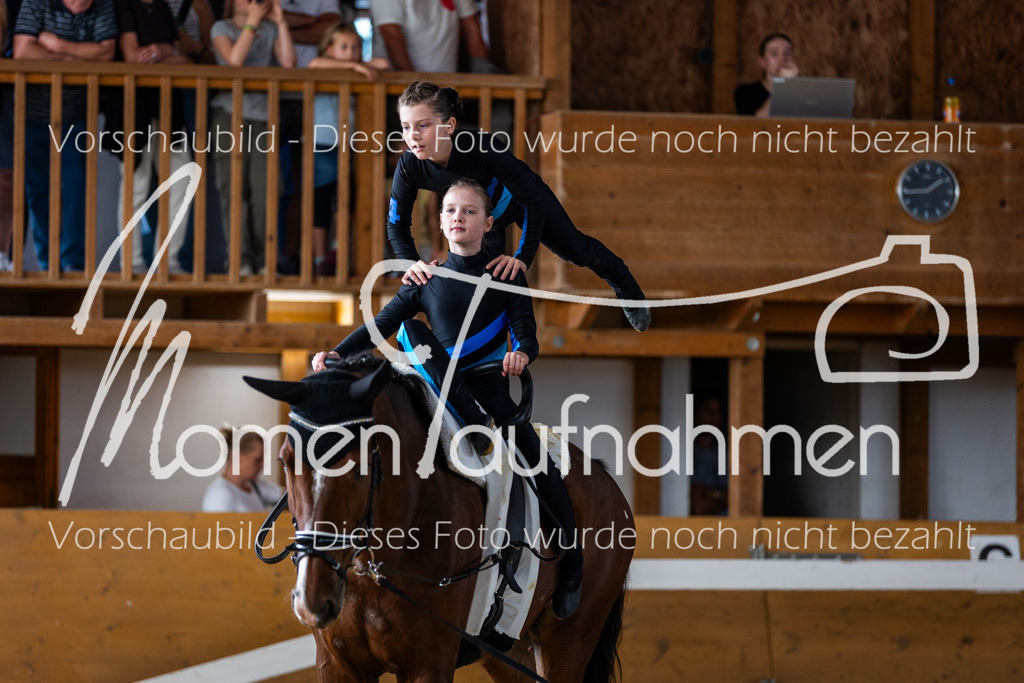 SS-Maxi-045 | MomenTaufnahmen Pferdesportfotos