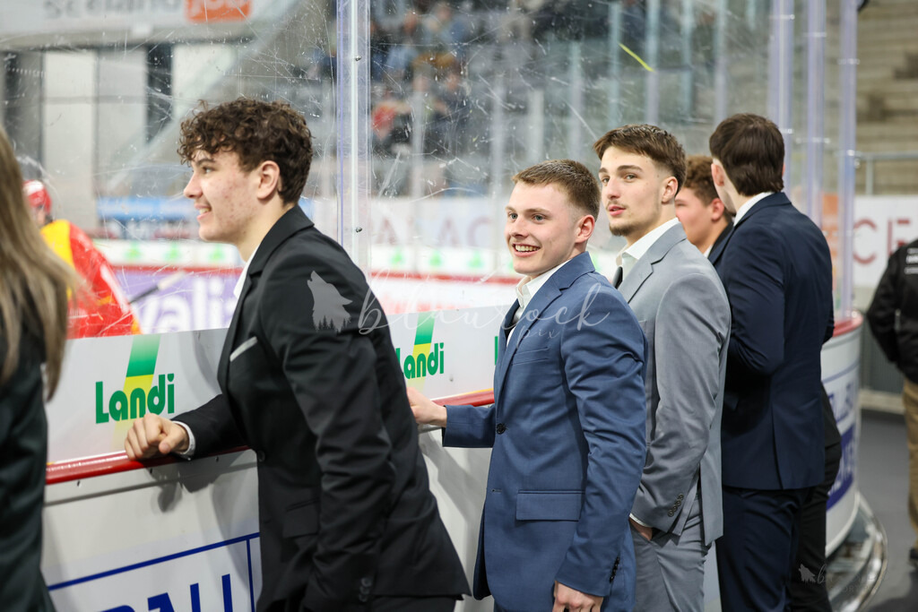 U20 EHCB vs GCK Lions Finale3-4872 | Sportbilder, Sportfotograf, Hochzeits- und Eventfotografin, Flugshows, Portraits und Tiershooting, Aviation, Downhill, Nationalleague, Swissleague, International