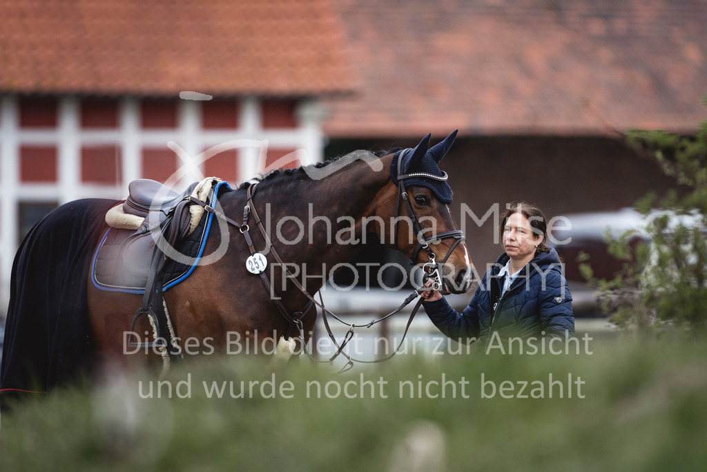 240327_Fruehlingsfest_Stil-L-2-421 | Deine schönsten Turniermomente als professionelle Fotos! Entdecke hochwertige Pferdesport-Fotografie im Online-Shop. Jetzt Fotos finden & bestellen!