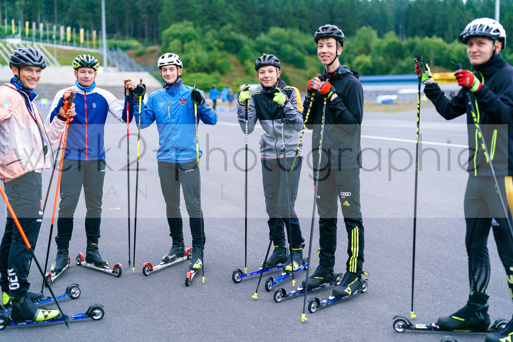 LAPUA Cup Oberhof | werk2-photographie oder werk2 ist ein Fotograf in 98724 Neuhaus am Rennweg (Neuhaus/Rwg.) Thüringen für Eventfotografie, Hochzeiten, Sportereignisse oder Sportevents und ist auch mal für den FineArt-Print unterwegs auf der Suche nach dem besten Licht.