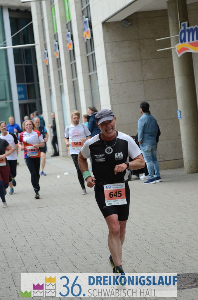 VR Bank Hauptlauf 10km | 3königslauf 2022 VR Bank Hauptlauf - Realisiert mit Pictrs.com