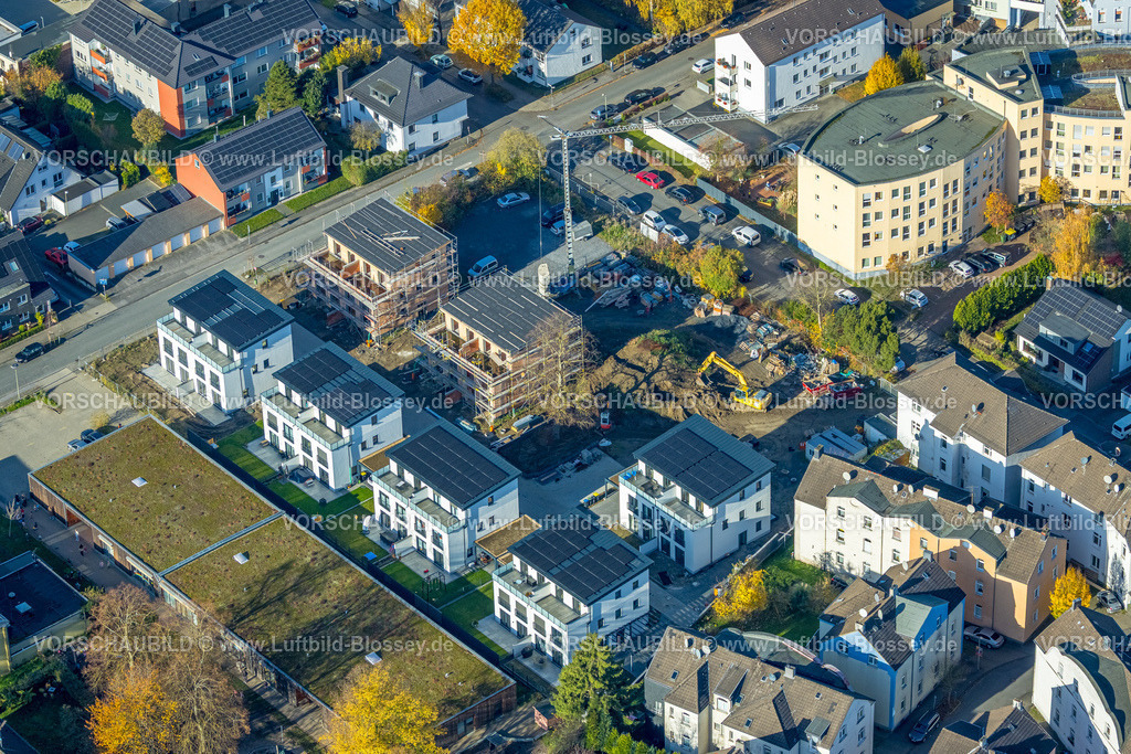 Wetter251104205 | Luftbild, Baustelle und Neubau Wohnsiedlung Steinstraße Ecke Heinrich-Kamp-Straße, herbstliche Bäume, Wetter, Ruhrgebiet, Nordrhein-Westfalen, Deutschland