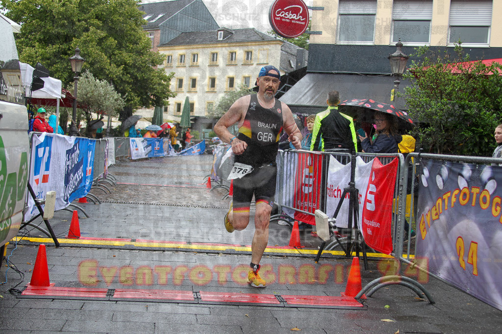 230806_1403_EV4_6392 | Sportfotografie im Rhein-Sieg Kreis, Köln, Bonn, NRW, Rheinland Pfalz, Hessen, etc. Unser Tätigkeitsfeld umfasst den Laufsport vom Volkslauf über den Marathon, Duathlon, Triathon bis zum Ultralauf wie Kölnpfad Ultra oder Schindertrail.